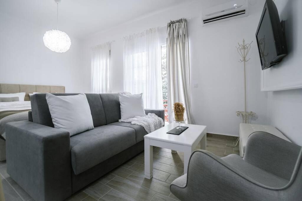 Luxury Central Studio Ксанті Екстер'єр фото